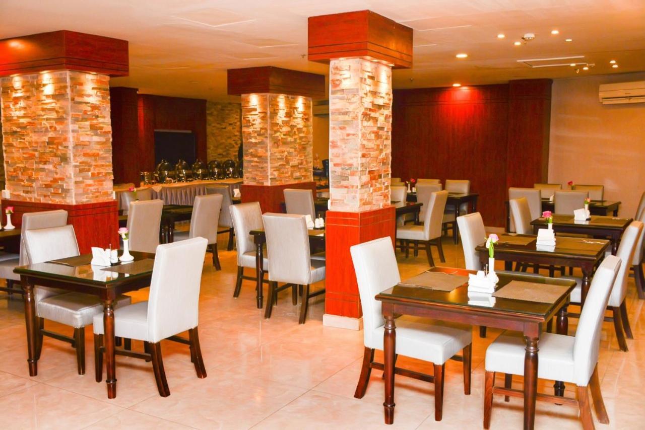 Haven Plaza Hotel Riyadh Exterior photo