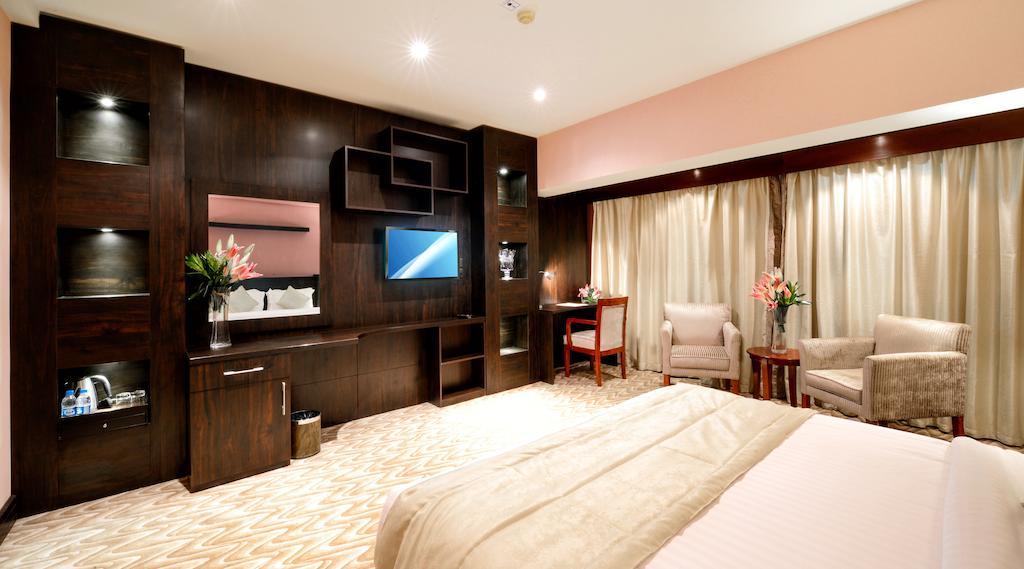 Haven Plaza Hotel Riyadh Exterior photo