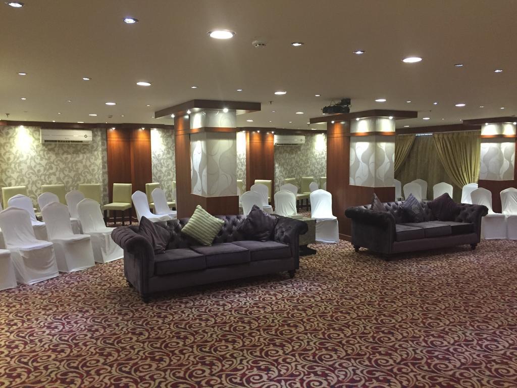 Haven Plaza Hotel Riyadh Exterior photo